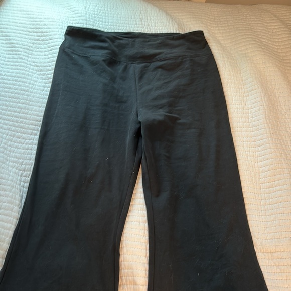 Flattering bootleg BP leggings - Picture 9 of 9